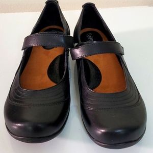 mary jane type shoes